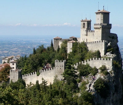 Country point San Marino – caching in a dwarf state